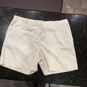 Jones New York Signature Stretch Womens SZ 16 Gingham Tan Shorts